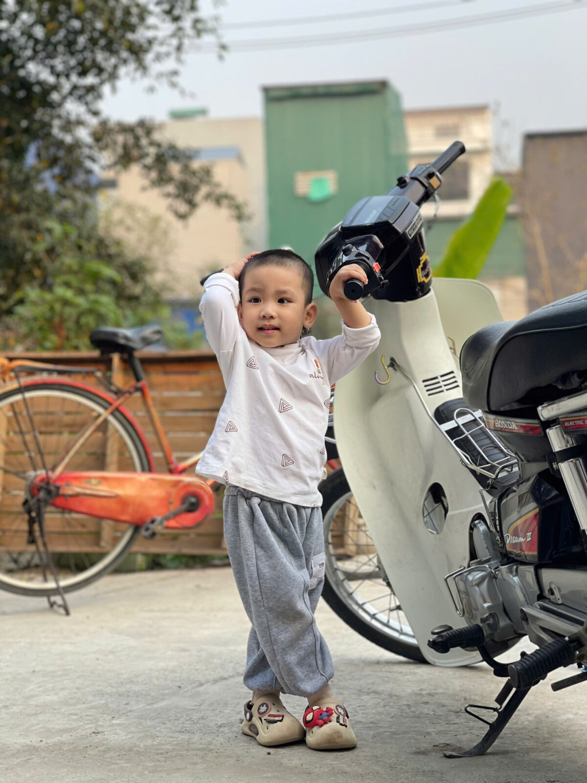 Mitsubishi 21 Mitsubishi voi